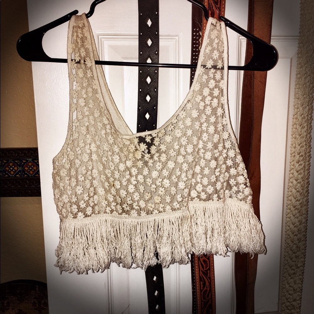 Boho Crop Top w/ Floral Lace & Fringe (S/P)